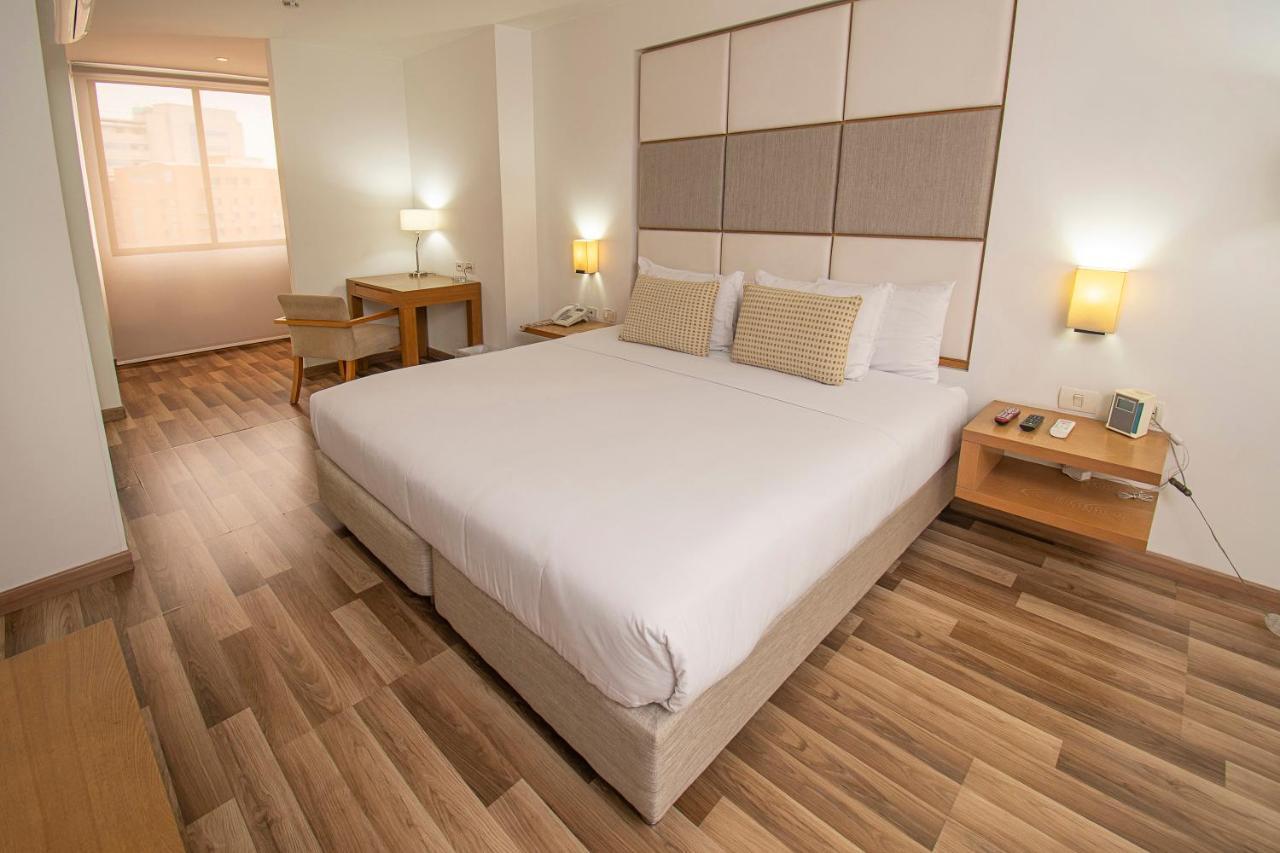 Hotel Cosmos Cali Zewnętrze zdjęcie