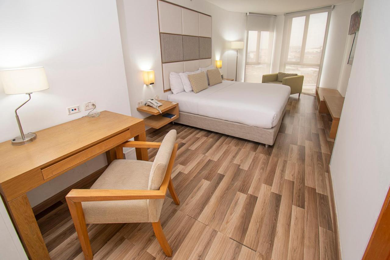 Hotel Cosmos Cali Zewnętrze zdjęcie