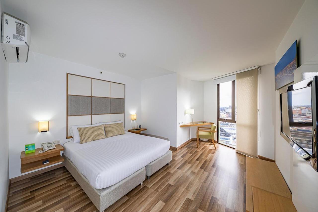 Hotel Cosmos Cali Zewnętrze zdjęcie