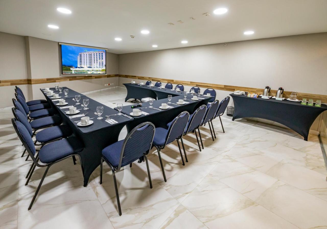 Hotel Cosmos Cali Zewnętrze zdjęcie